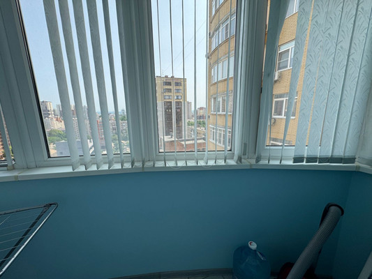 Продам однокомнатную (1-комн.) квартиру, Малюгиной ул, 220/84, Ростов-на-Дону г