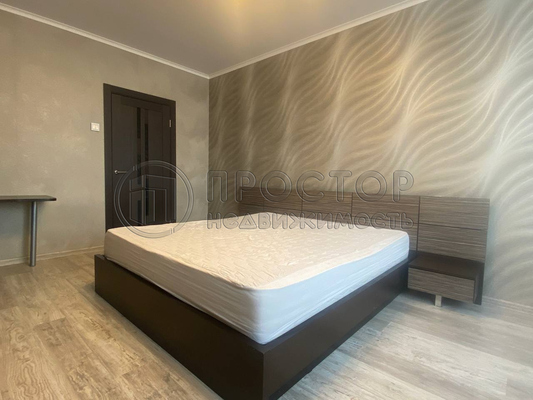 Продам однокомнатную (1-комн.) квартиру, Гагарина пр-кт, 26к3, Люберцы г
