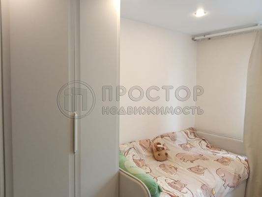 Продам трехкомнатную (3-комн.) квартиру, Московская ул, 14, Чкалово п