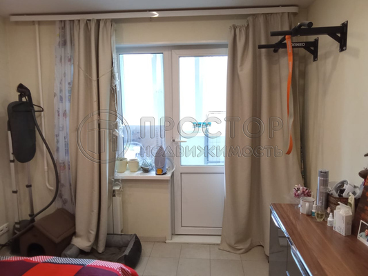 Продам трехкомнатную (3-комн.) квартиру, Московская ул, 14, Чкалово п