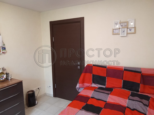 Продам трехкомнатную (3-комн.) квартиру, Московская ул, 14, Чкалово п