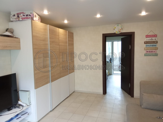 Продам трехкомнатную (3-комн.) квартиру, Московская ул, 14, Чкалово п