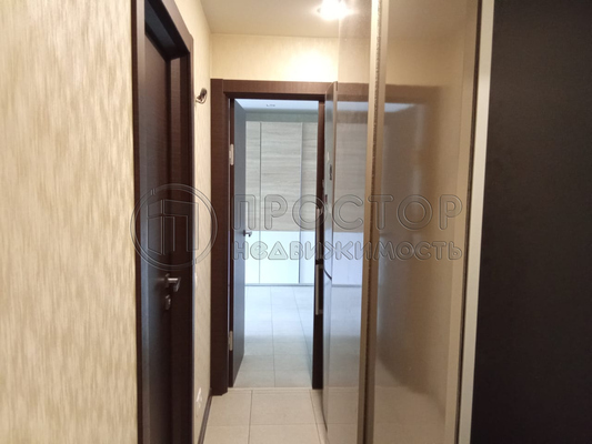 Продам трехкомнатную (3-комн.) квартиру, Московская ул, 14, Чкалово п