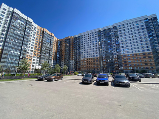 Продам однокомнатную (1-комн.) квартиру, Маршала Одинцова ул, 25Б/3, Воронеж г