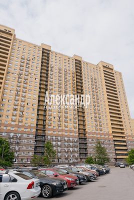 Продам однокомнатную (1-комн.) квартиру, Михаила Дудина ул, 23к1, Парголово п