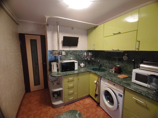 Продам двухкомнатную (2-комн.) квартиру, Звездная ул, 14, Туапсе г