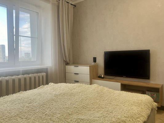 Продам двухкомнатную (2-комн.) квартиру, Профессора Никулина ул, 6, Рязань г