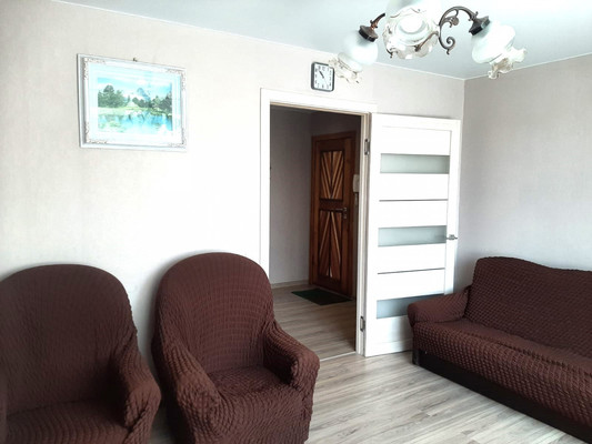 Продам двухкомнатную (2-комн.) квартиру, Ляпидевского ул, 70, Тихорецк г