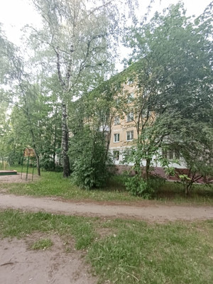 Продам трехкомнатную (3-комн.) квартиру, Калинина (Железнодорожный мкр.) ул, 11, Балашиха г