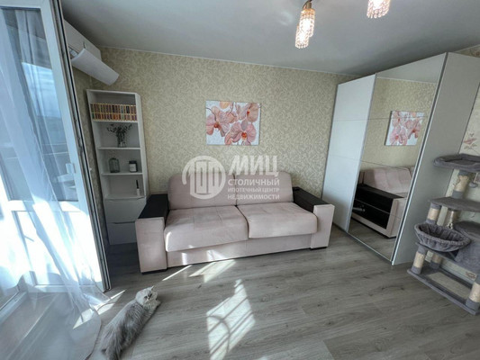 Продам однокомнатную (1-комн.) квартиру, 114а Волжский Бульвар кв-л, 114ак2, Москва г