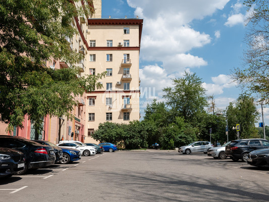 Продам трехкомнатную (3-комн.) квартиру, Фрунзенская наб, 48, Москва г