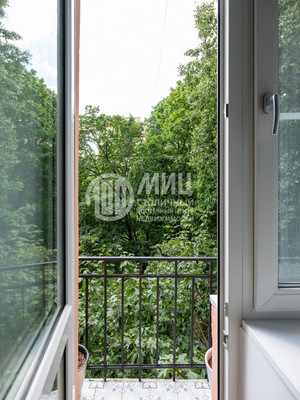 Продам трехкомнатную (3-комн.) квартиру, Фрунзенская наб, 48, Москва г