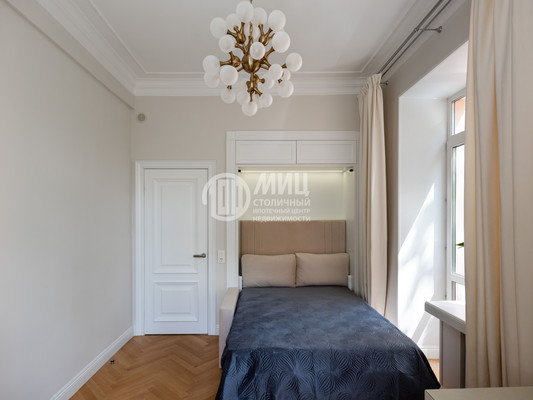 Продам трехкомнатную (3-комн.) квартиру, Фрунзенская наб, 48, Москва г