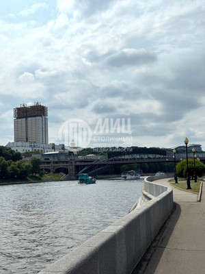 Продам трехкомнатную (3-комн.) квартиру, Фрунзенская наб, 48, Москва г