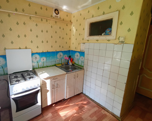 Продам двухкомнатную (2-комн.) квартиру, Ленинградская ул, 4, Воткинск г