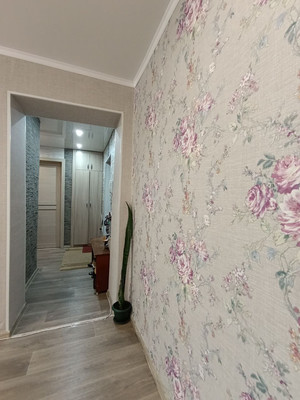Продам двухкомнатную (2-комн.) квартиру, Одоевского ул, 27, Ишим г