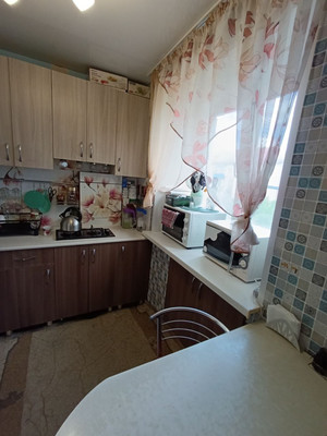 Продам двухкомнатную (2-комн.) квартиру, Одоевского ул, 27, Ишим г