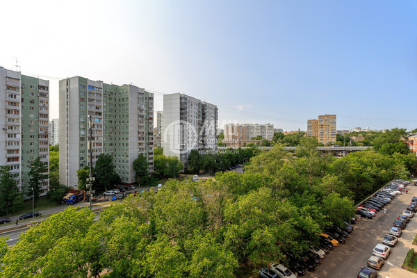 Продам многокомнатную квартиру, Рябиновая ул, 3к3, Москва г