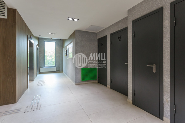 Продам многокомнатную квартиру, Рябиновая ул, 3к3, Москва г