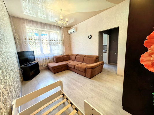Продам однокомнатную (1-комн.) квартиру, 2-я Володарского ул, 178, Ростов-на-Дону г
