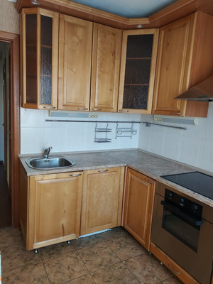 Продам двухкомнатную (2-комн.) квартиру, Богатырский пр-кт, 6, Санкт-Петербург г