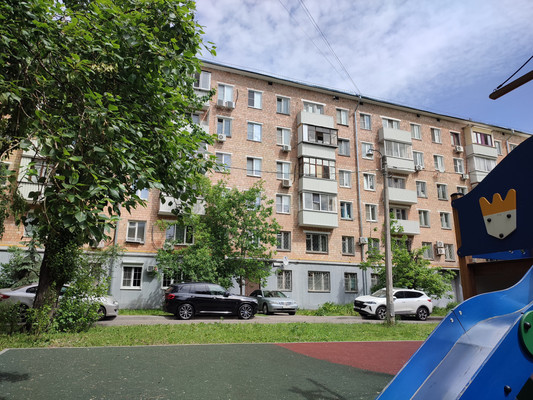 Продам трехкомнатную (3-комн.) квартиру, Трофимова ул, 24к1, Москва г