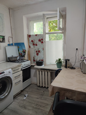 Продам трехкомнатную (3-комн.) квартиру, Трофимова ул, 24к1, Москва г