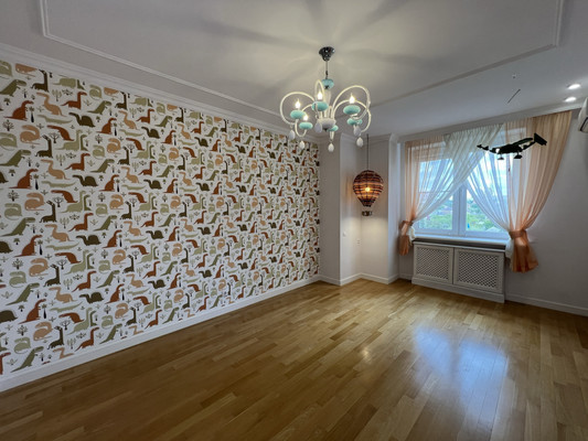 Продам трехкомнатную (3-комн.) квартиру, Казахстанский пер, 19б, Ростов-на-Дону г