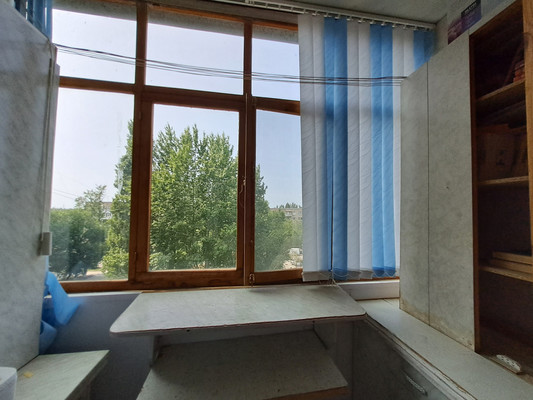 Продам двухкомнатную (2-комн.) квартиру, 30 лет Победы ул, 4, Волгодонск г
