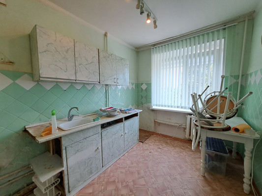 Продам двухкомнатную (2-комн.) квартиру, 30 лет Победы ул, 4, Волгодонск г