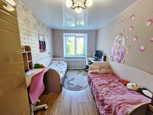 Продам трехкомнатную (3-комн.) квартиру, Деповская ул, 182, Ишим г