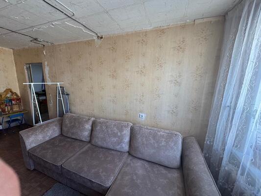 Продам трехкомнатную (3-комн.) квартиру, Хлыновская ул, 22, Киров г
