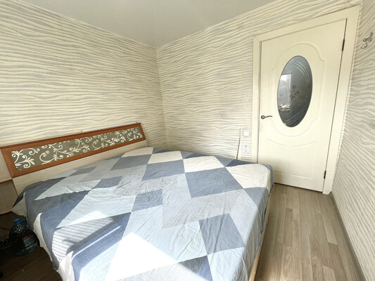 Продам трехкомнатную (3-комн.) квартиру, Сурикова ул, 36, Киров г