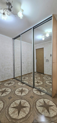 Продам двухкомнатную (2-комн.) квартиру, им. 40-летия Победы пер, 33/5, Старокорсунская ст-ца