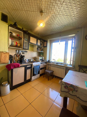 Продам трехкомнатную (3-комн.) квартиру, Российский пр-кт, 14А, Санкт-Петербург г