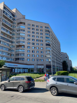 Продам трехкомнатную (3-комн.) квартиру, Российский пр-кт, 14А, Санкт-Петербург г