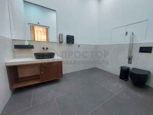 Продам многокомнатную квартиру, Волоколамское ш, 81/2с6, Москва г