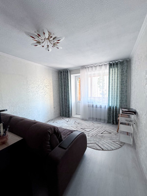 Продам однокомнатную (1-комн.) квартиру, Юных Пионеров пр-кт, 146, Самара г