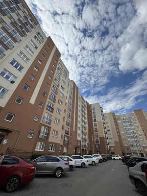 Продам однокомнатную (1-комн.) квартиру, Шахматная ул, 2б, Калининград г
