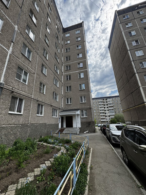 Продам трехкомнатную (3-комн.) квартиру, Юности ул, 20, Нижний Тагил г
