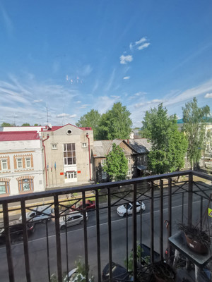 Продам трехкомнатную (3-комн.) квартиру, Советская ул, 8, Сыктывкар г