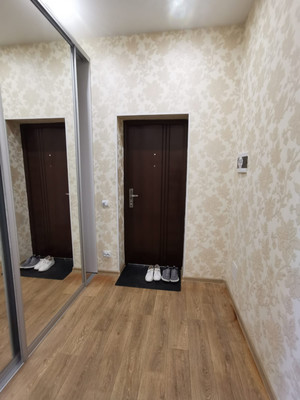 Продам трехкомнатную (3-комн.) квартиру, Советская ул, 8, Сыктывкар г