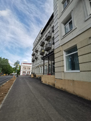 Продам трехкомнатную (3-комн.) квартиру, Советская ул, 8, Сыктывкар г