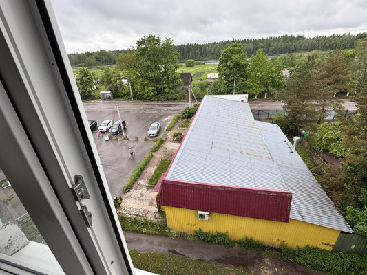 Продам трехкомнатную (3-комн.) квартиру, 6, Большая Вруда д