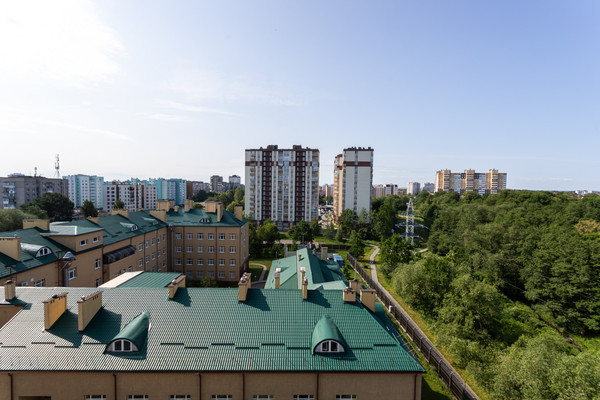 Продам однокомнатную (1-комн.) квартиру, Генерала Толстикова ул, 2б, Калининград г