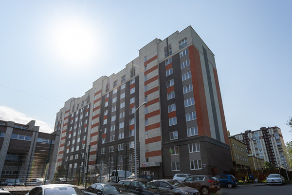 Продам однокомнатную (1-комн.) квартиру, Генерала Толстикова ул, 2б, Калининград г