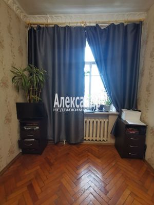 Продам комнату в 6-комн. квартире, Реки Фонтанки наб, 80/2, Санкт-Петербург г