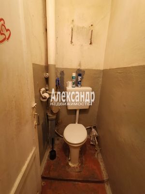 Продам комнату в 6-комн. квартире, Реки Фонтанки наб, 80/2, Санкт-Петербург г