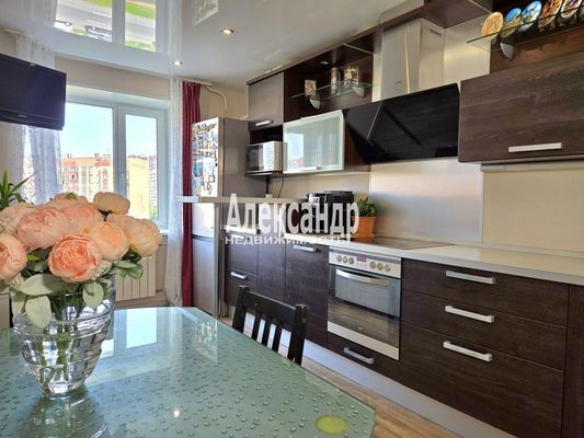 Продам двухкомнатную (2-комн.) квартиру, Савушкина ул, 128к1Б, Санкт-Петербург г