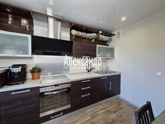 Продам двухкомнатную (2-комн.) квартиру, Савушкина ул, 128к1Б, Санкт-Петербург г